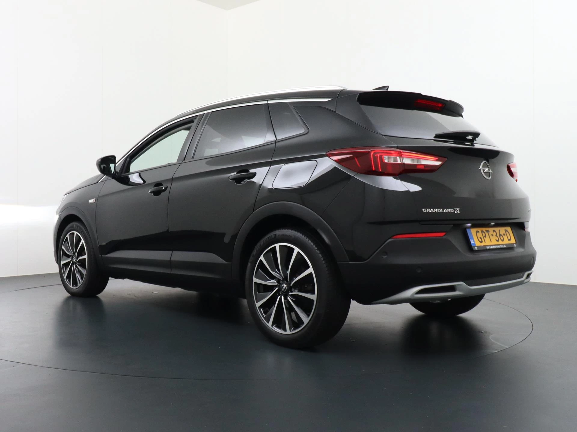 Hoofdafbeelding Opel Grandland X