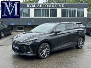 Mg MG4 Electric Luxury 64 kWh SOH 95% | 14K KM!! |360 CAMERA| 7 JAAR MG GARANTIE T/M 07-2031| ELEK. STOEL| DODE HOEK SENSOR| STOEL + STUURVERWARMING| ADAPTIVE CRUISE CONTROL