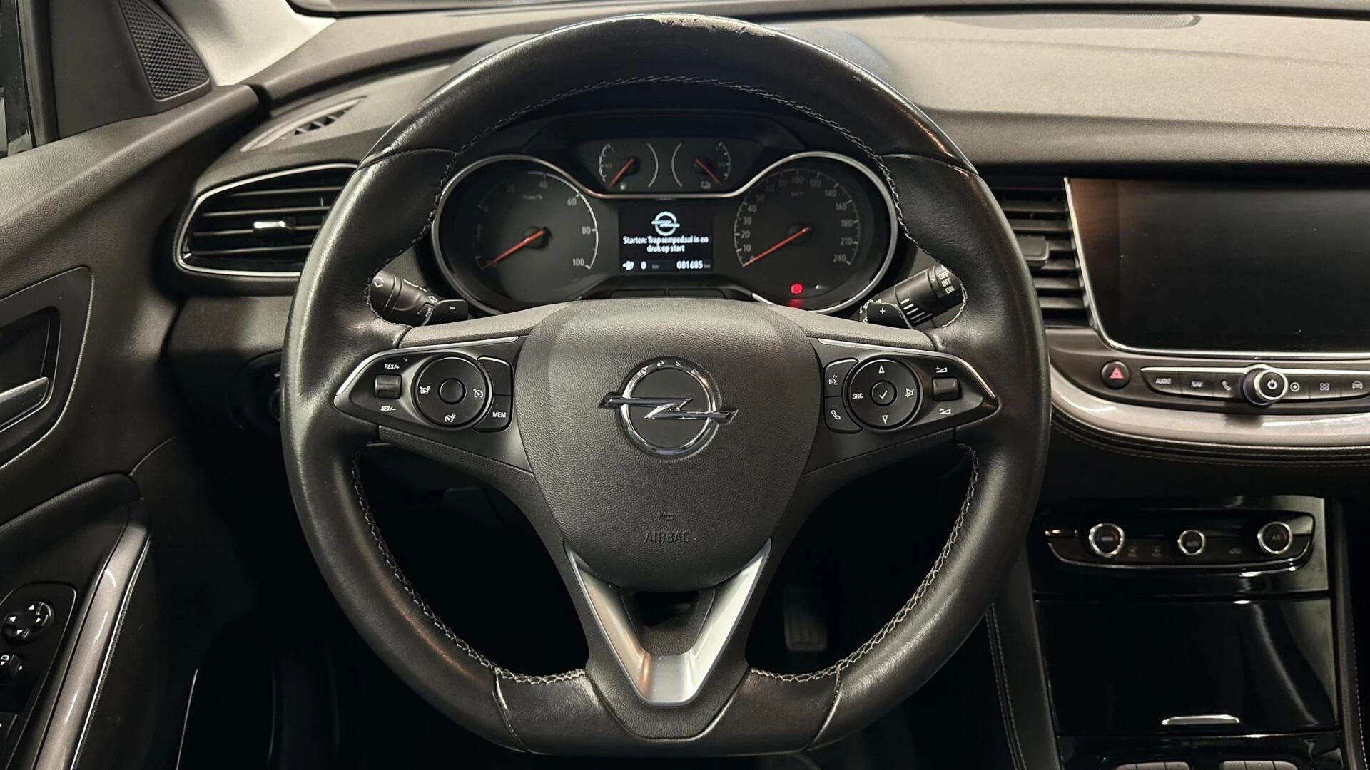 Hoofdafbeelding Opel Grandland X