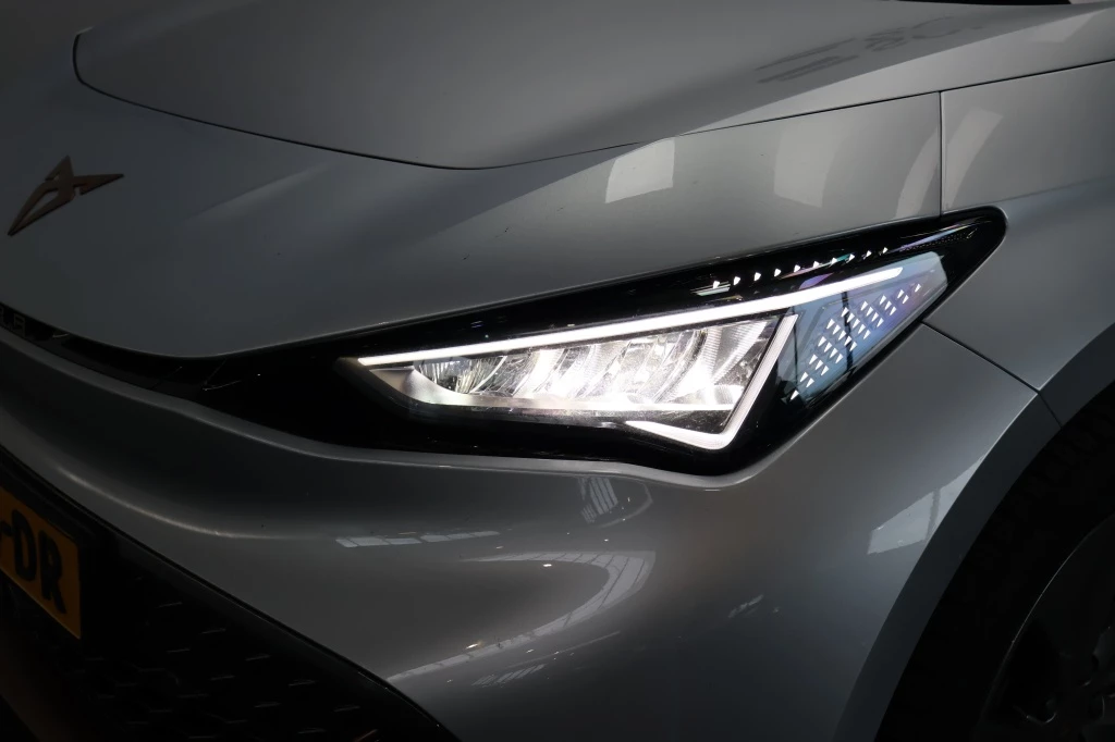 Hoofdafbeelding CUPRA Born