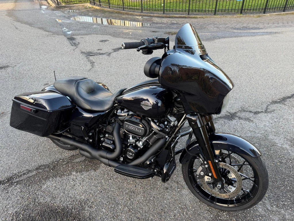 Hoofdafbeelding Harley-Davidson Street Glide
