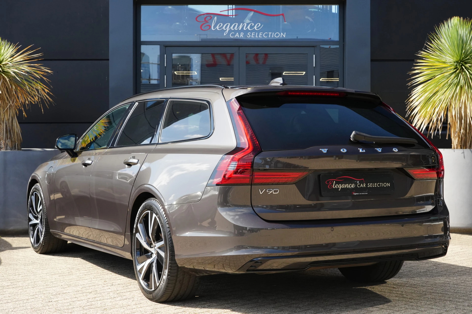 Hoofdafbeelding Volvo V90