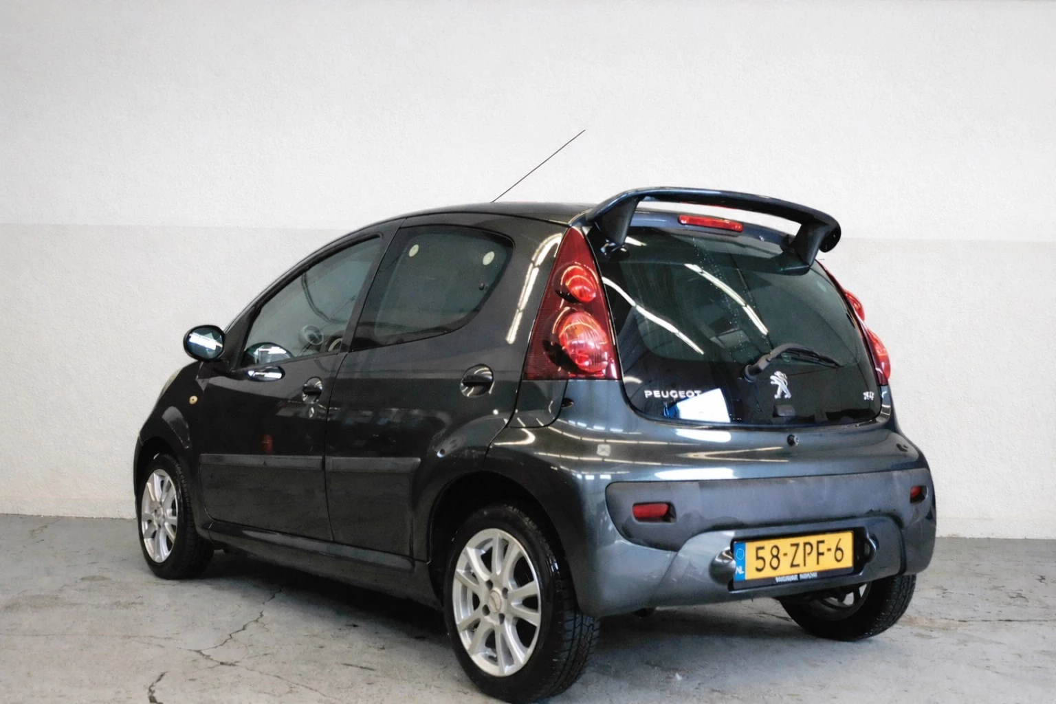 Hoofdafbeelding Peugeot 107