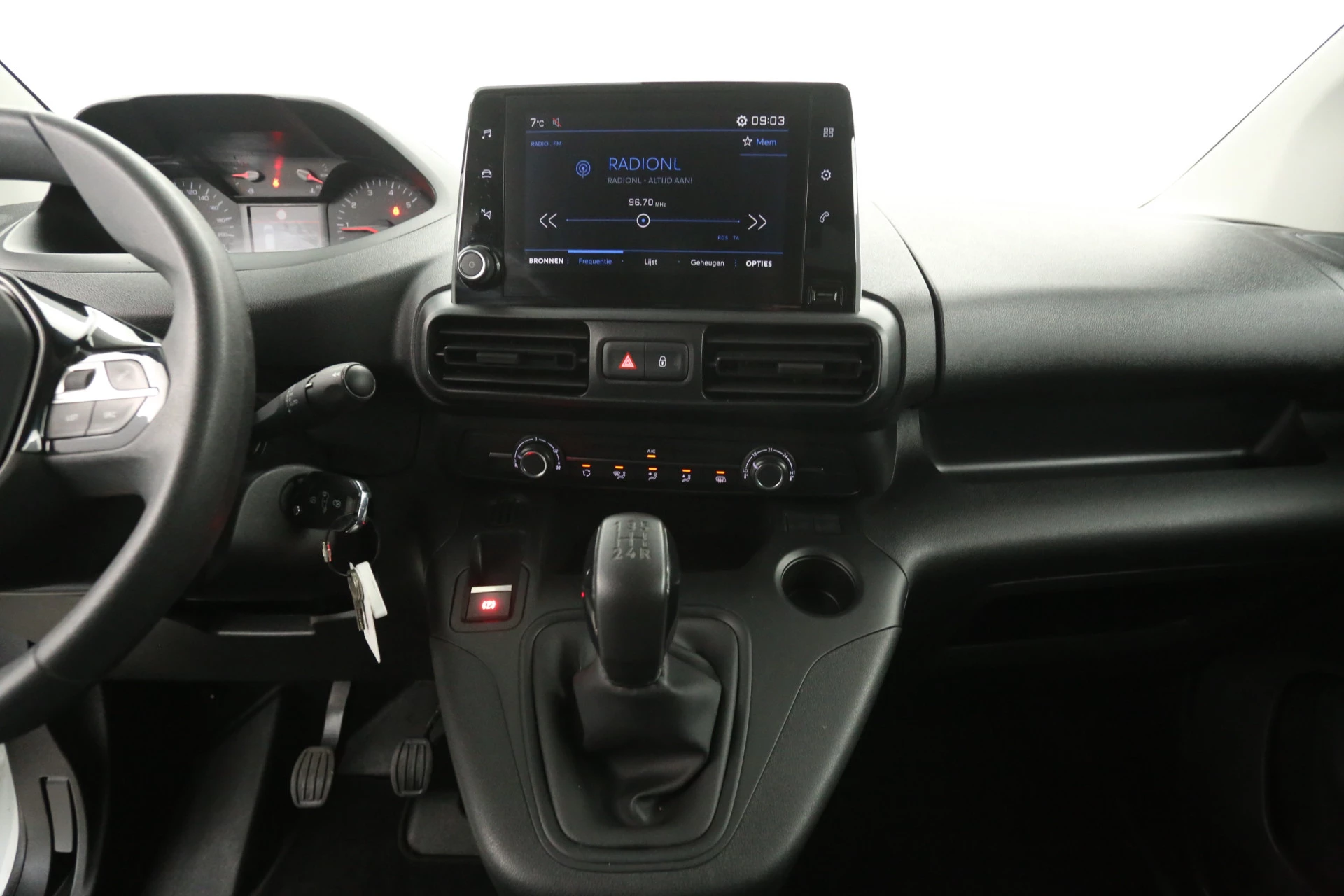 Hoofdafbeelding Peugeot Partner