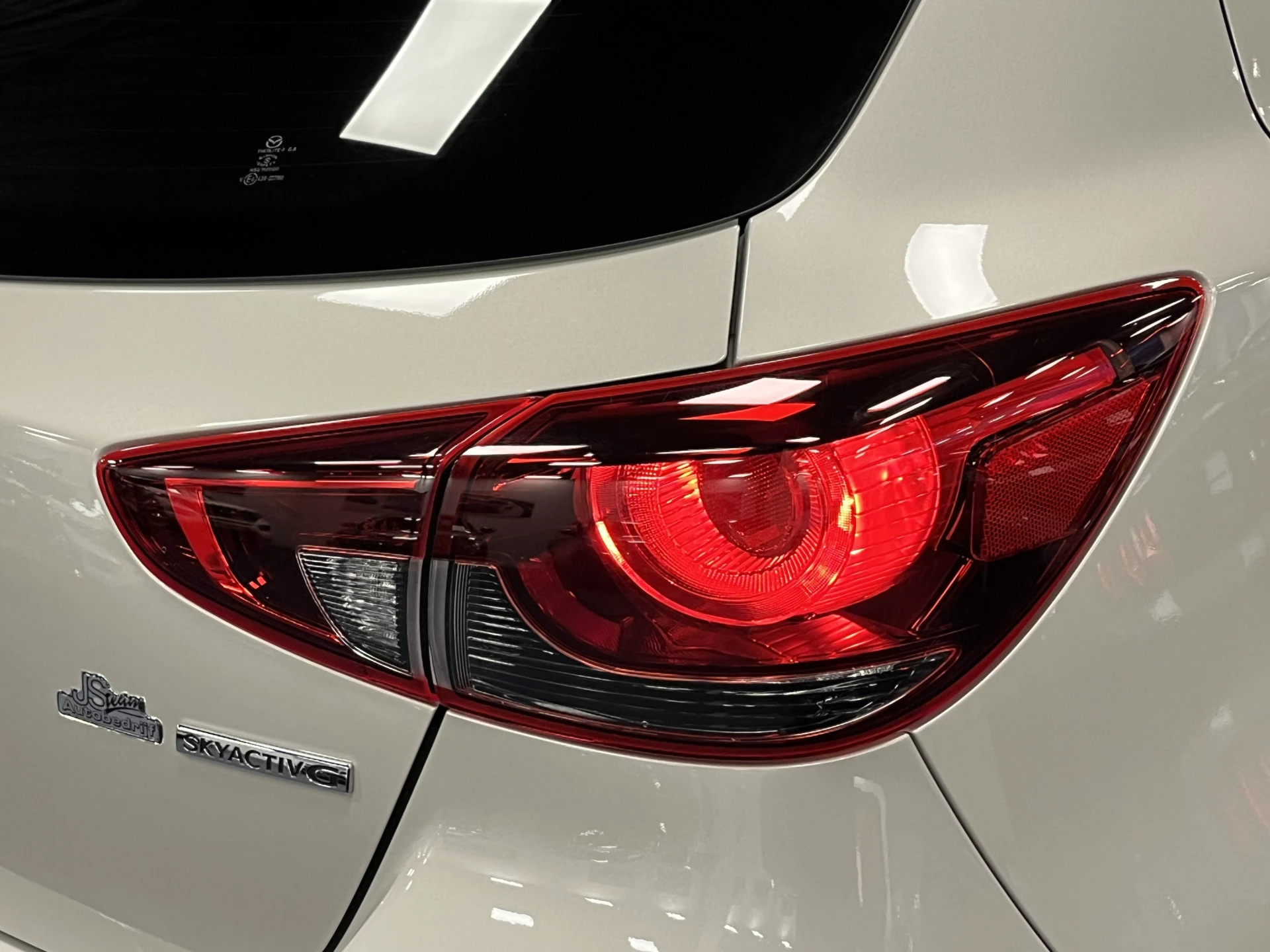 Hoofdafbeelding Mazda 2