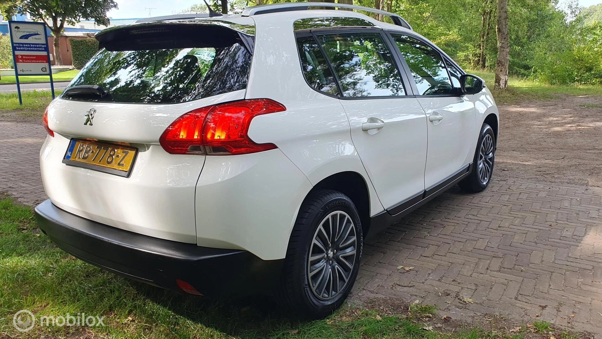 Hoofdafbeelding Peugeot 2008