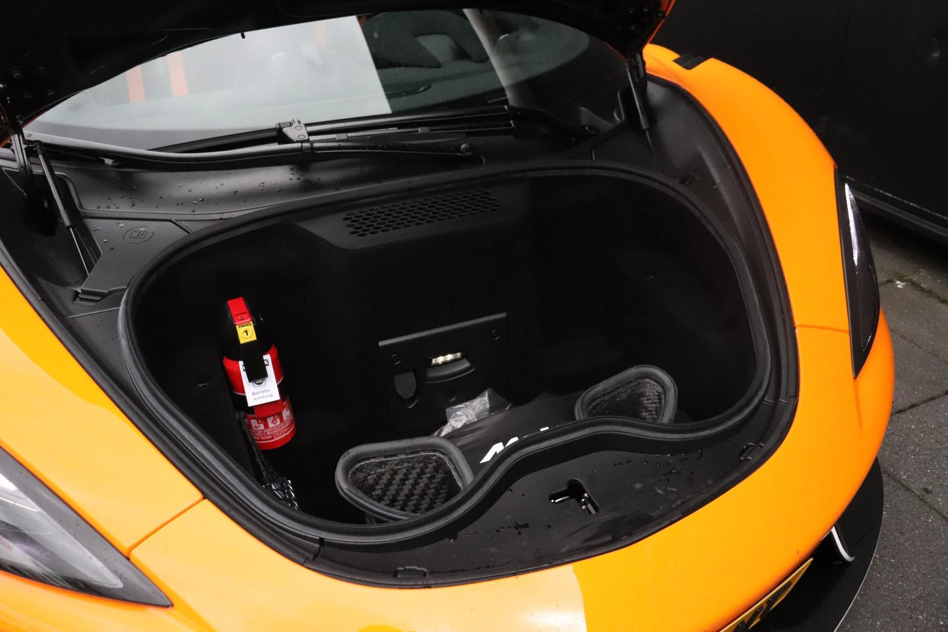 Hoofdafbeelding McLaren Mclaren 620r coupe