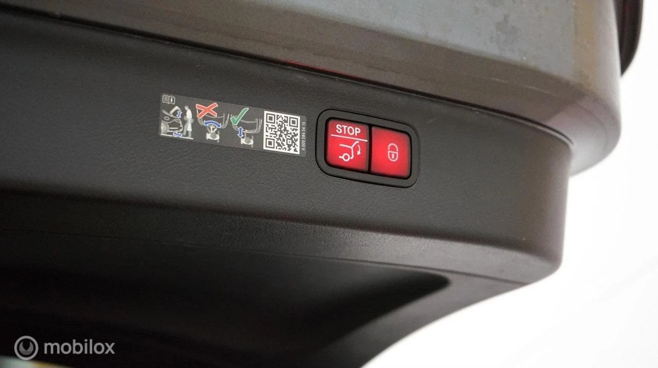 Hoofdafbeelding Mercedes-Benz EQS