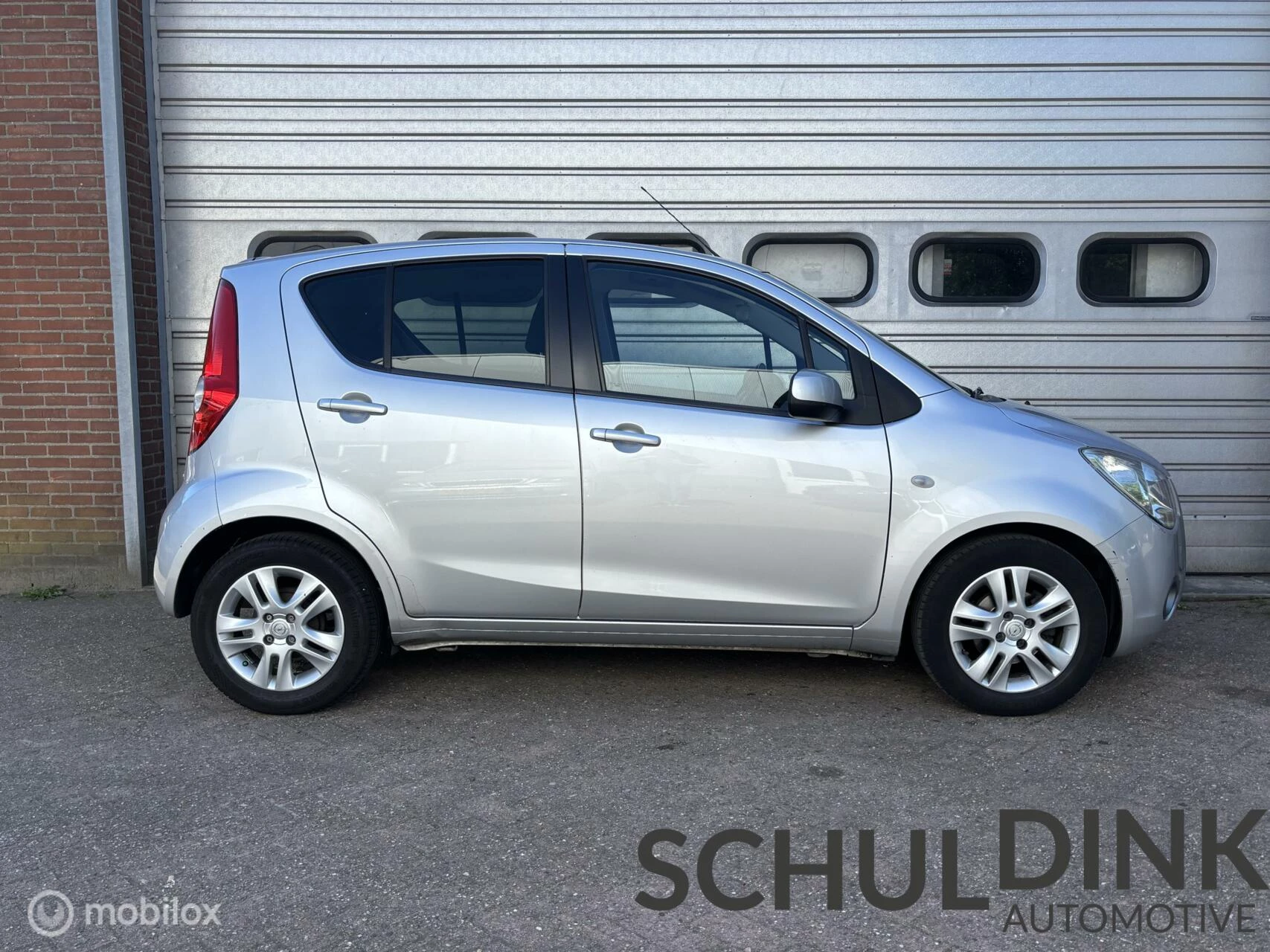 Hoofdafbeelding Opel Agila