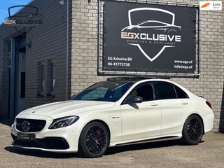 Hoofdafbeelding Mercedes-Benz C-Klasse Mercedes-Benz C63s C63 AMG S 510PK HUD/Burmester/Pano/Parlemoer