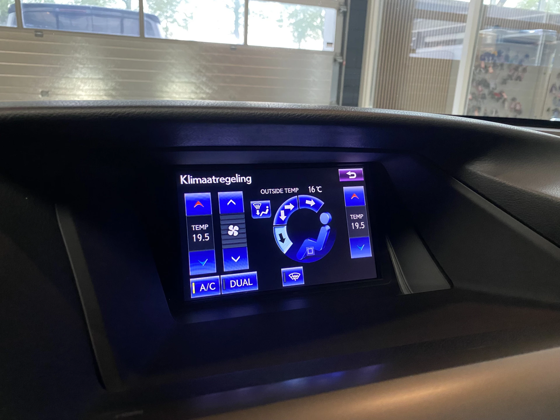 Hoofdafbeelding Lexus RX