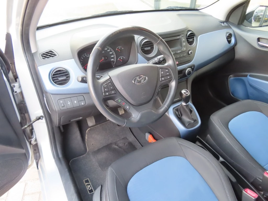 Hoofdafbeelding Hyundai i10