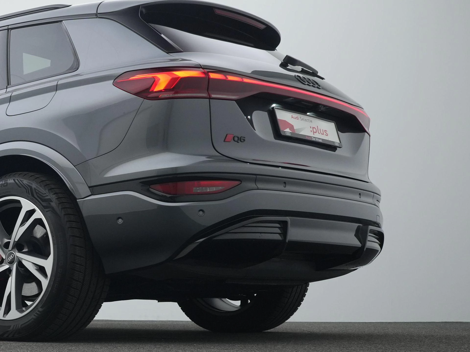 Hoofdafbeelding Audi Q6 e-tron