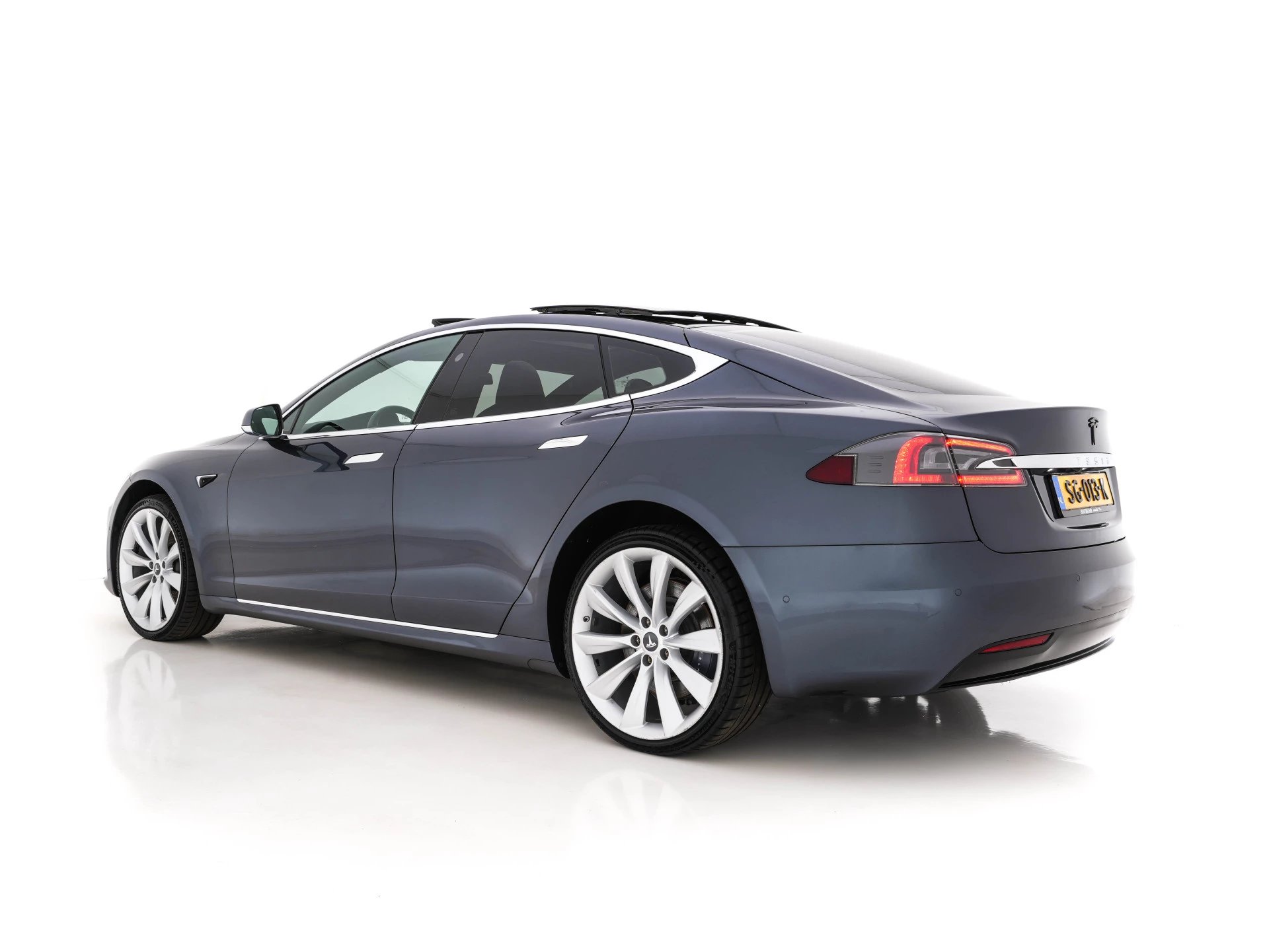 Hoofdafbeelding Tesla Model S