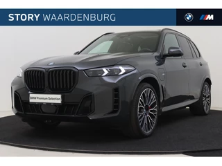 BMW X5 xDrive50e High Executive M Sport Automaat / Panoramadak / Stoelventilatie / Adaptieve LED / Parking Assistant Professional / Harman Kardon / Live Cockpit Professional