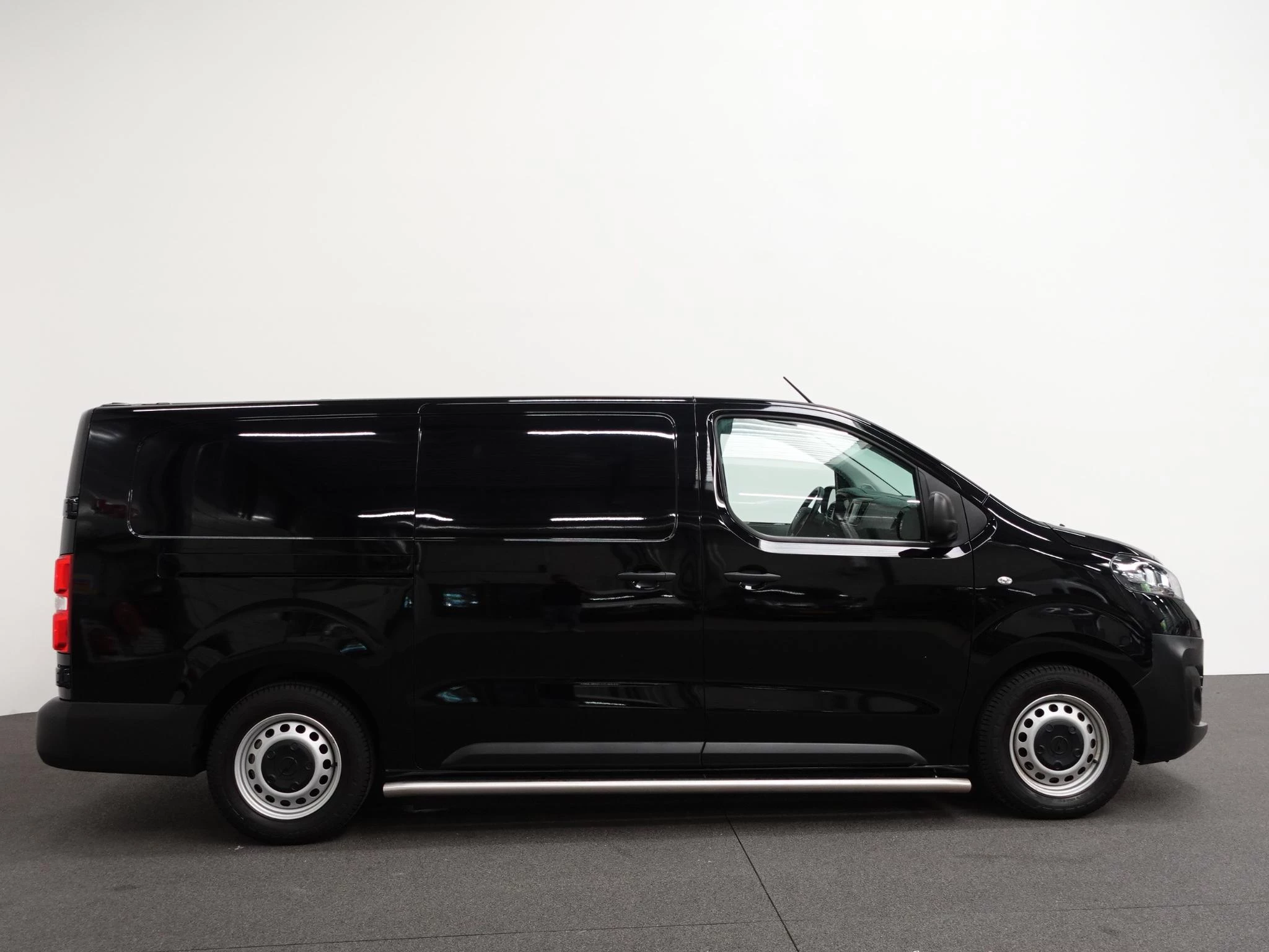Hoofdafbeelding Opel Vivaro-e