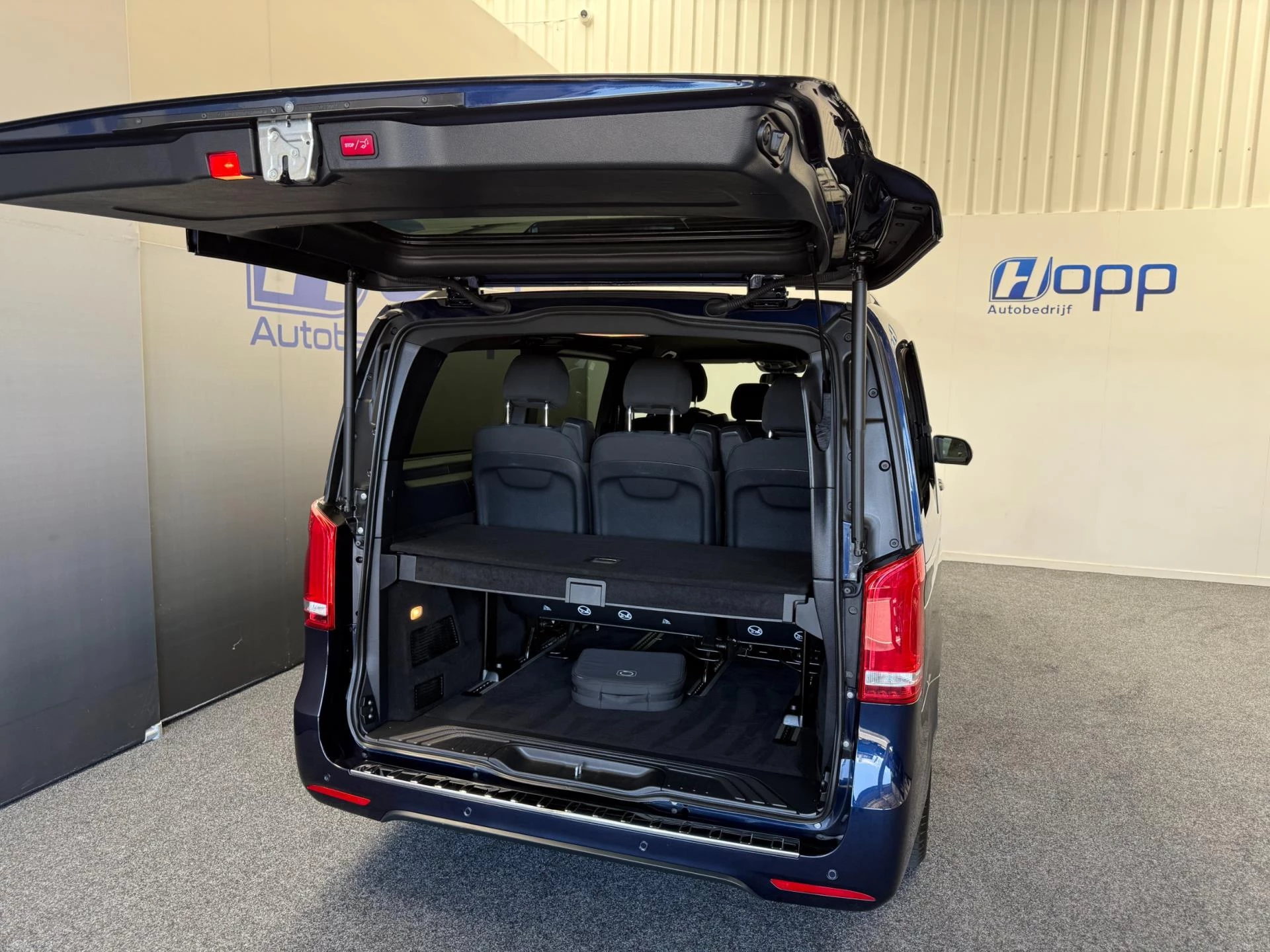 Hoofdafbeelding Mercedes-Benz EQV