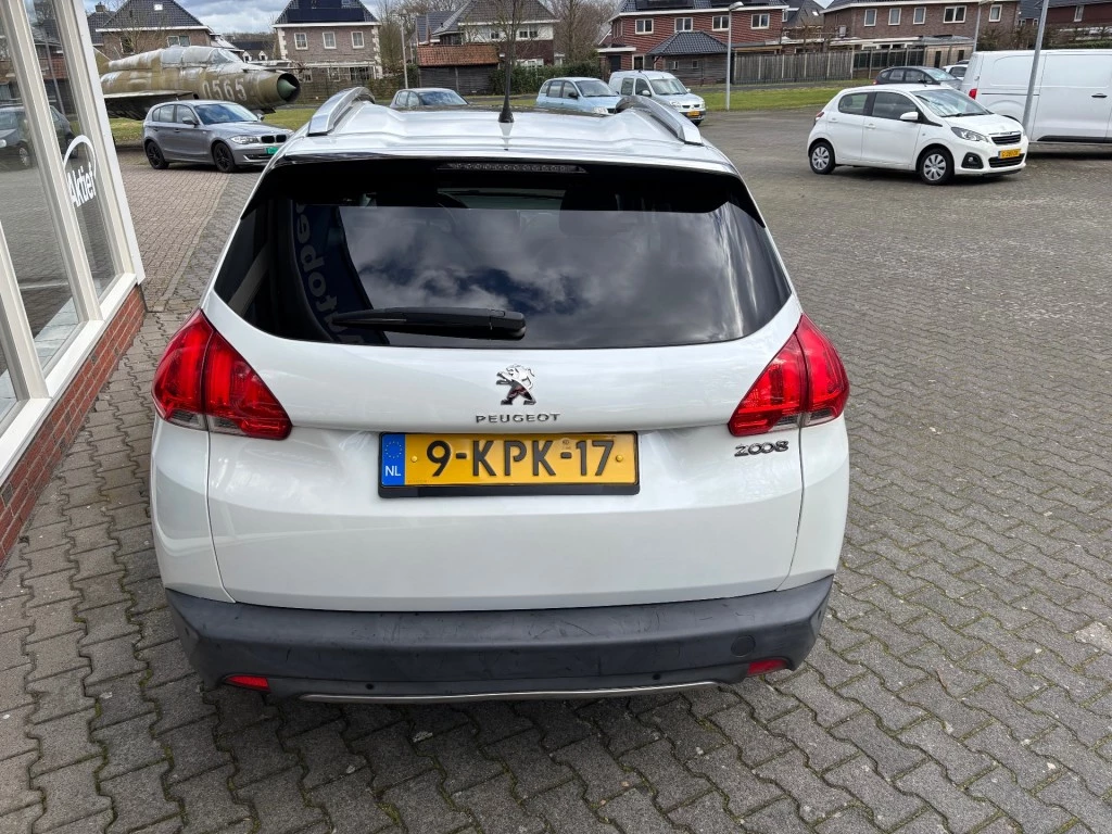 Hoofdafbeelding Peugeot 2008