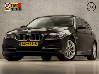 BMW 5 Serie Touring 520d High Executive Sport 191Pk Automaat (PANORAMADAK, GROOT NAVI, SOFT CLOSE, HEAD-UP DISPLAY, MEMORY SEATS, CAMERA, LEDER, GETINT GLAS, ELEK ACHTERKLEP, NIEUWSTAAT)