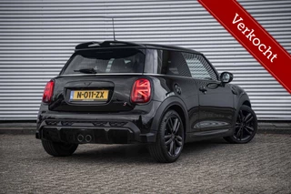 MINI Cooper S 2.0 | JCW | Panodak | H&K | LED | Apple Carplay | NL Auto |