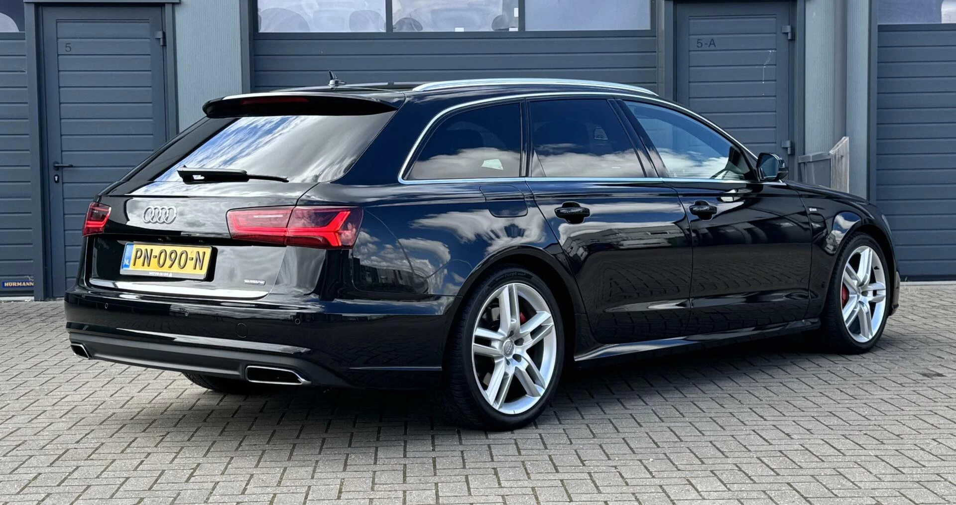 Hoofdafbeelding Audi A6