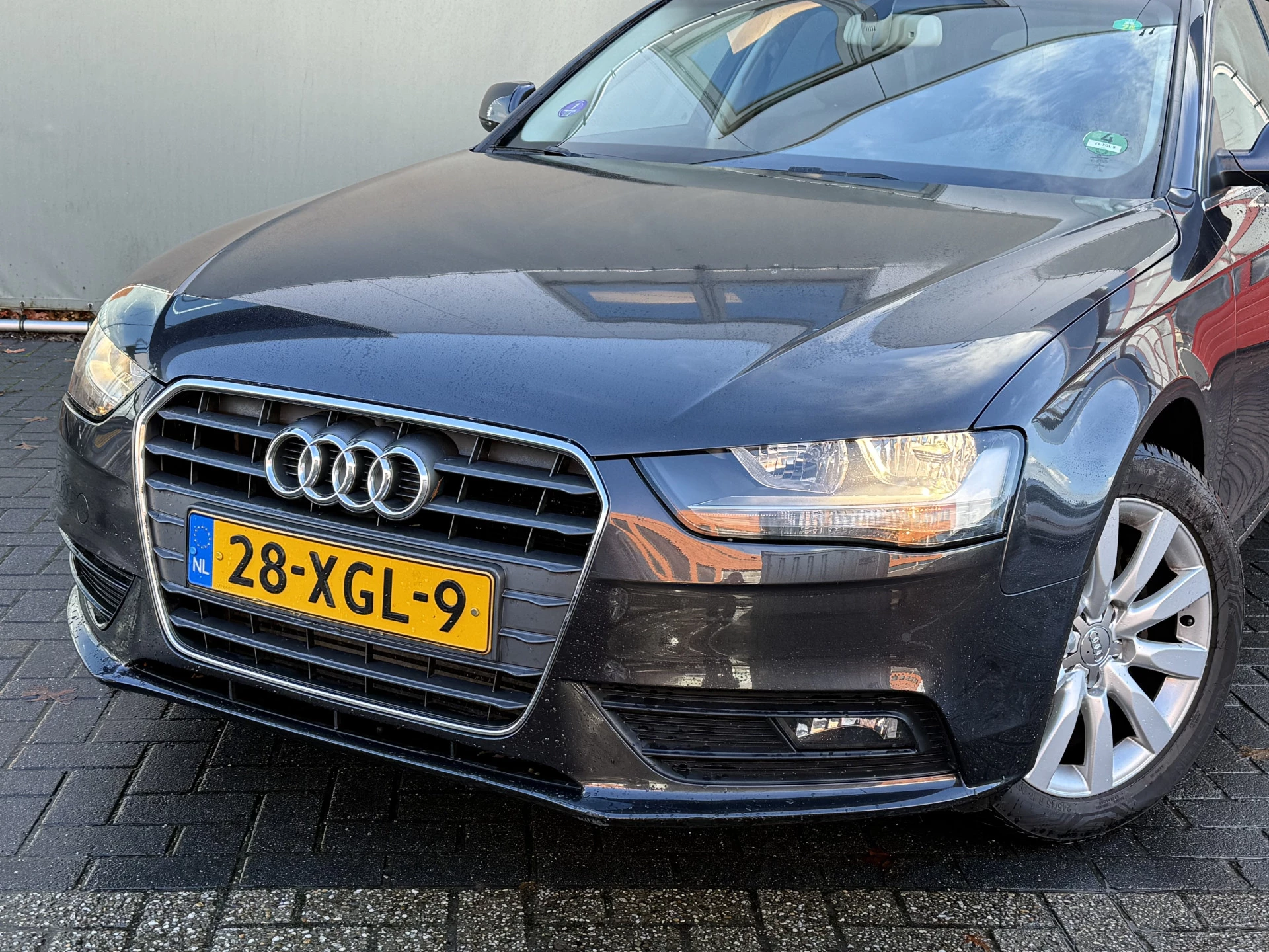 Hoofdafbeelding Audi A4