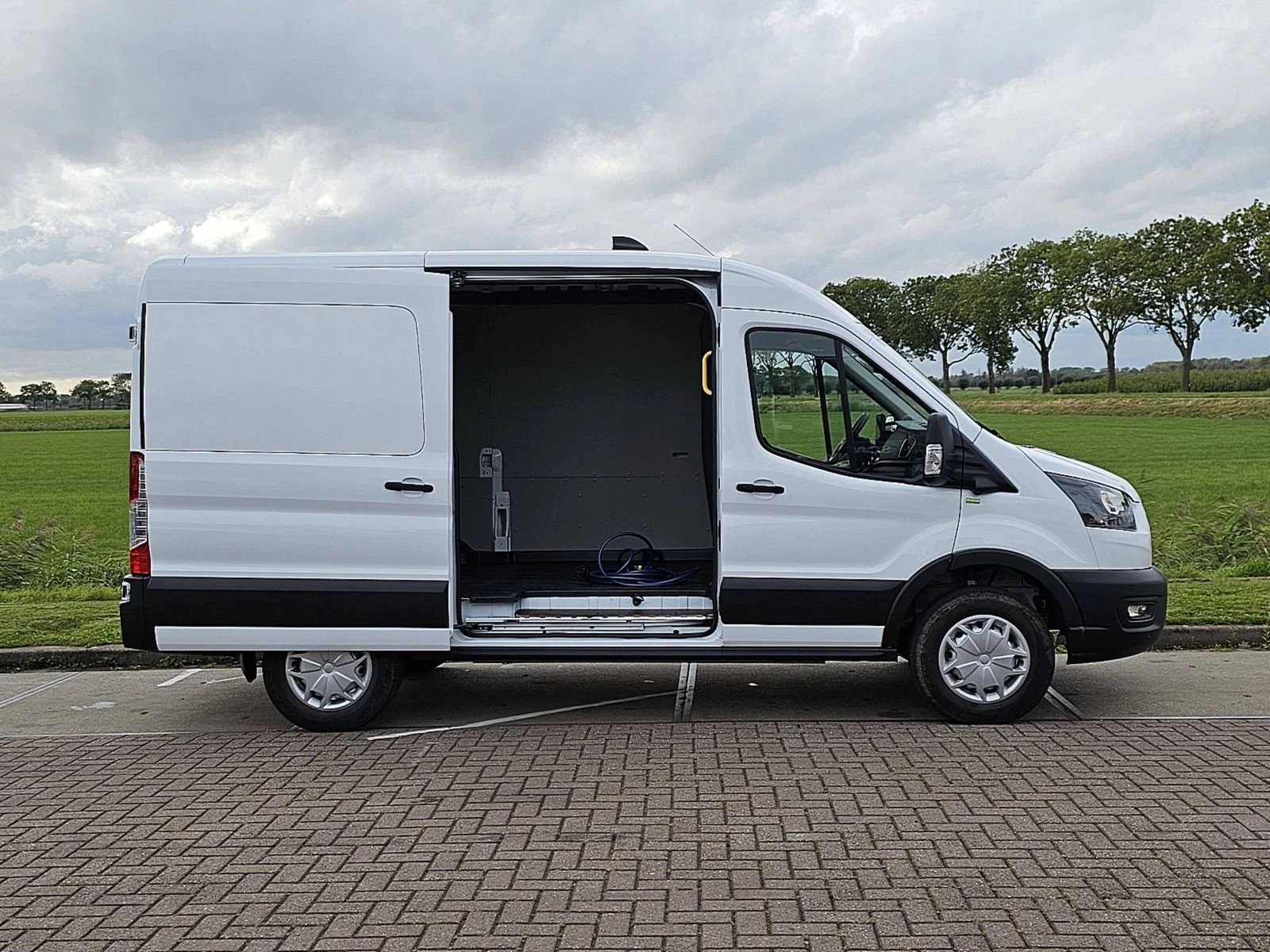 Hoofdafbeelding Ford E-Transit