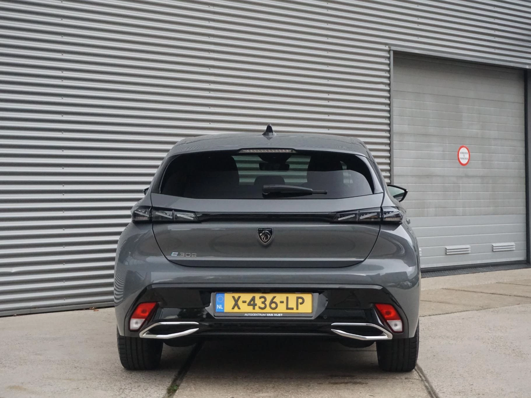 Hoofdafbeelding Peugeot e-308