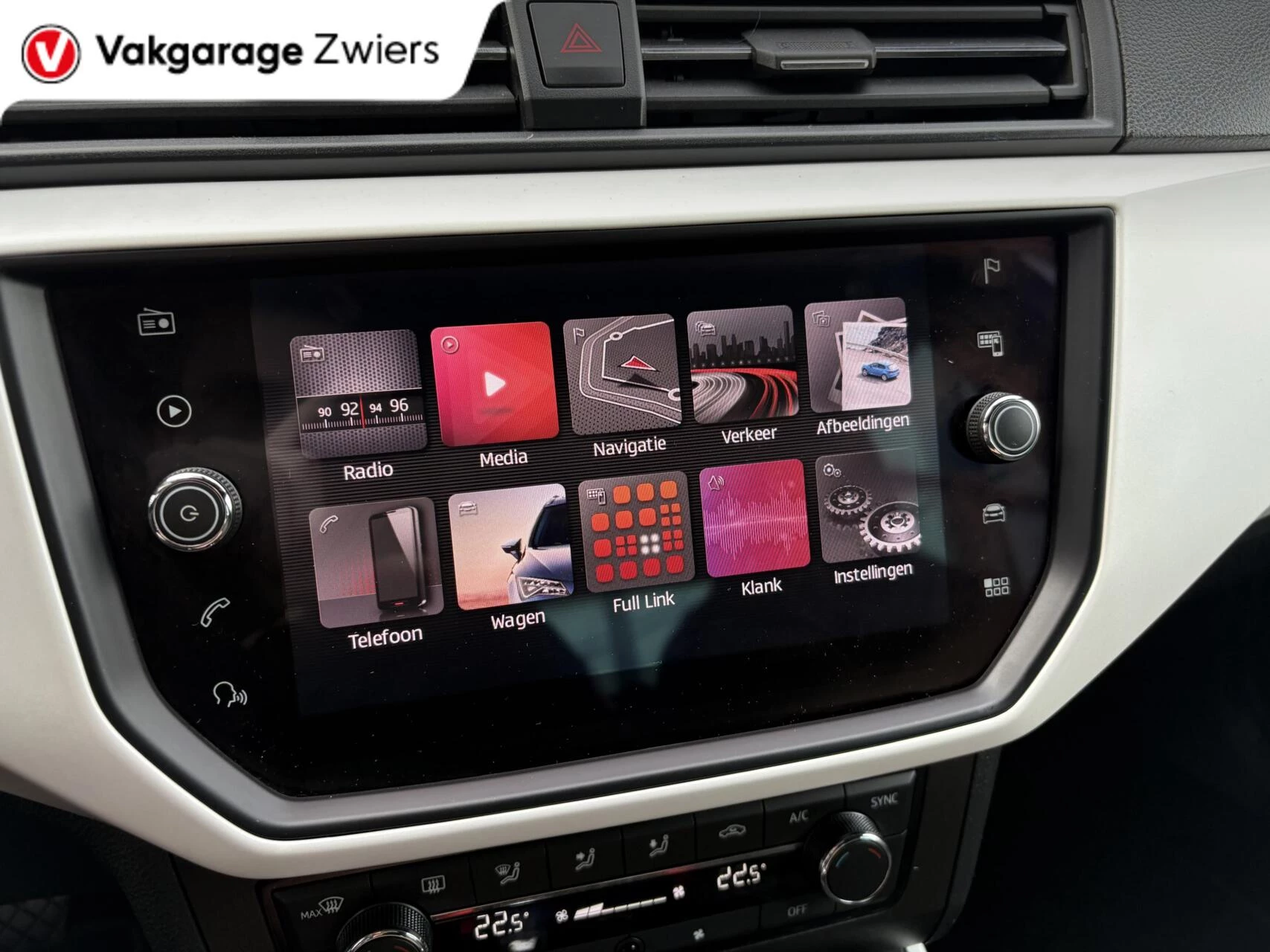 Hoofdafbeelding SEAT Arona