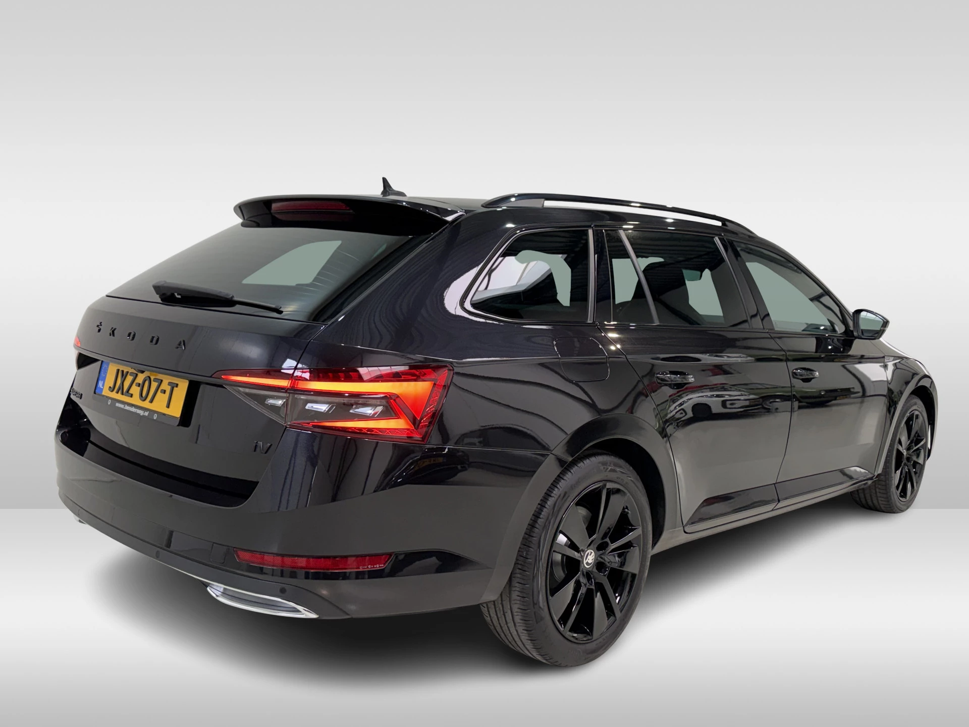 Hoofdafbeelding Škoda Superb