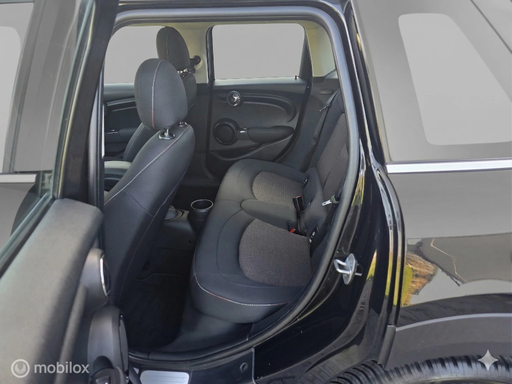 Hoofdafbeelding MINI One