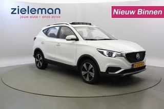 MG ZS Luxury 45 kWh - Carplay, Panorama, Camera, Stoelverw. SOH 86%