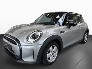 Hoofdafbeelding MINI Cooper MINI Cooper 1.5 Aut. ** LED, NAVI, PANORAMA, H&K Sound, HuD, CRUISE, KEYLESS ** 1e EIG - UNFALLFREI ** ** INFORMEER OOK NAAR ONZE AANTREKKELIJKE FINANCIAL-LEASE TARIEVEN **