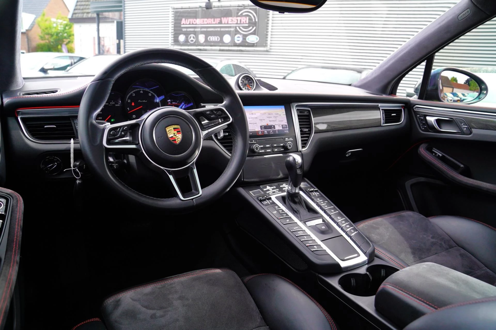 Hoofdafbeelding Porsche Macan