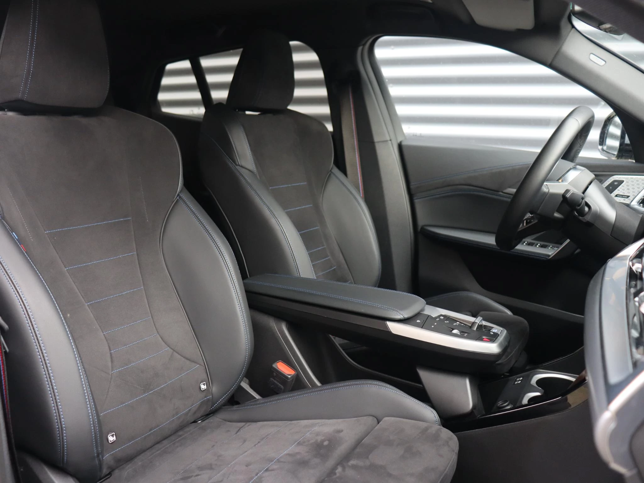 Hoofdafbeelding BMW iX2