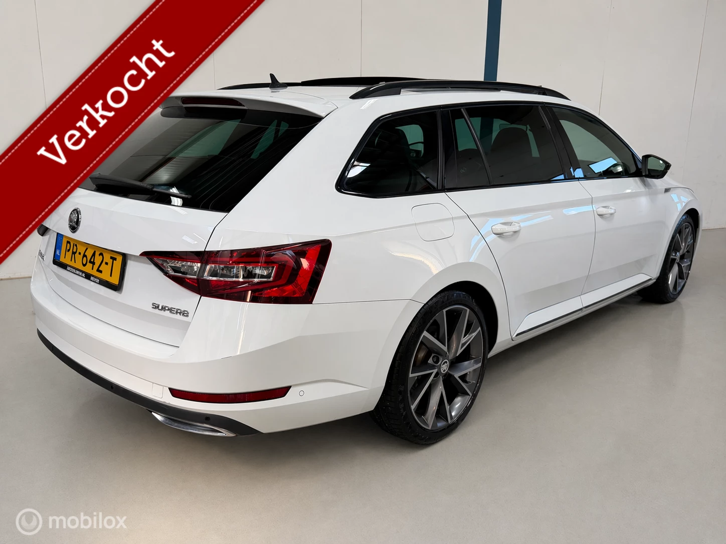 Hoofdafbeelding Škoda Superb