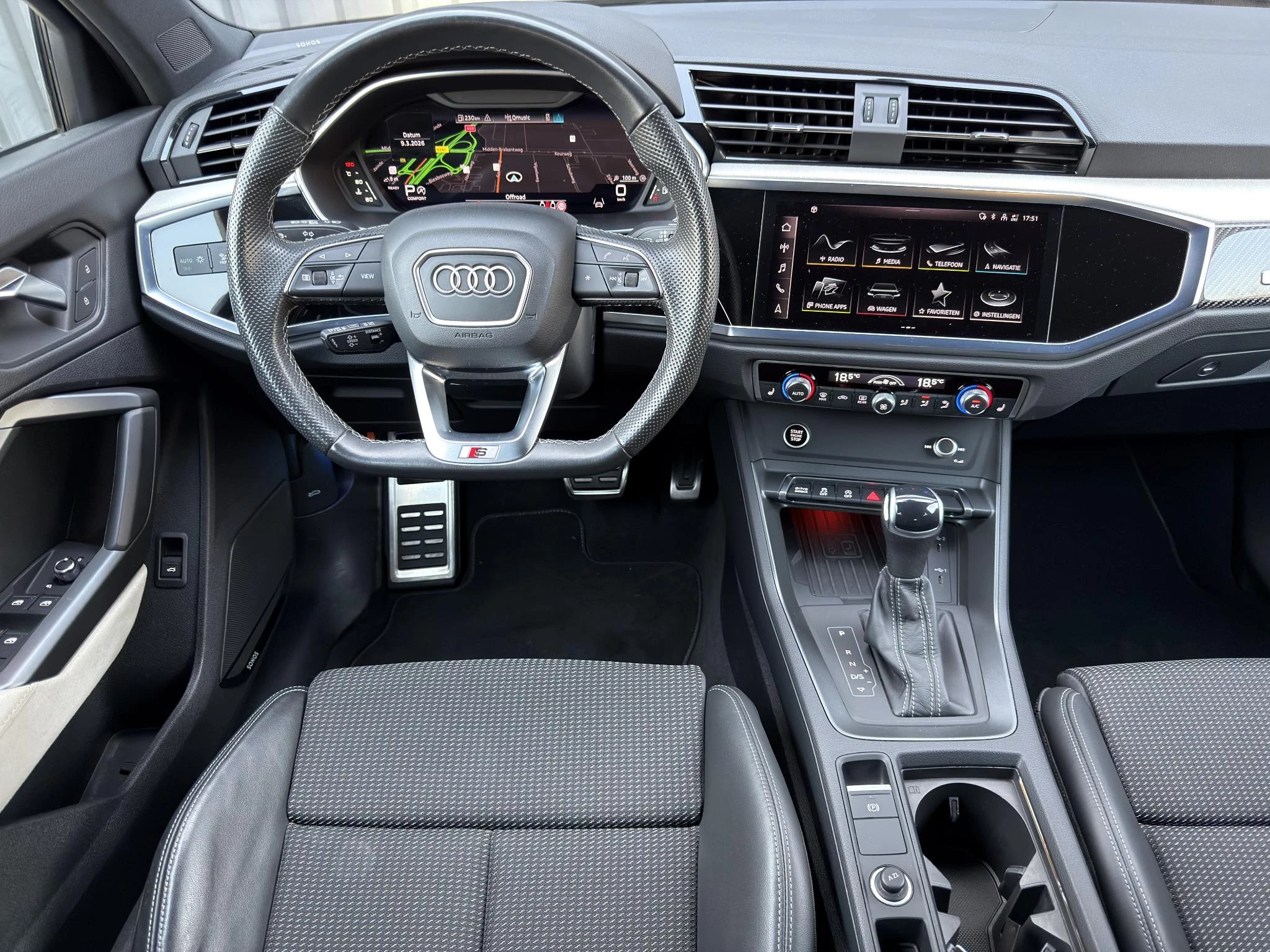 Hoofdafbeelding Audi Q3