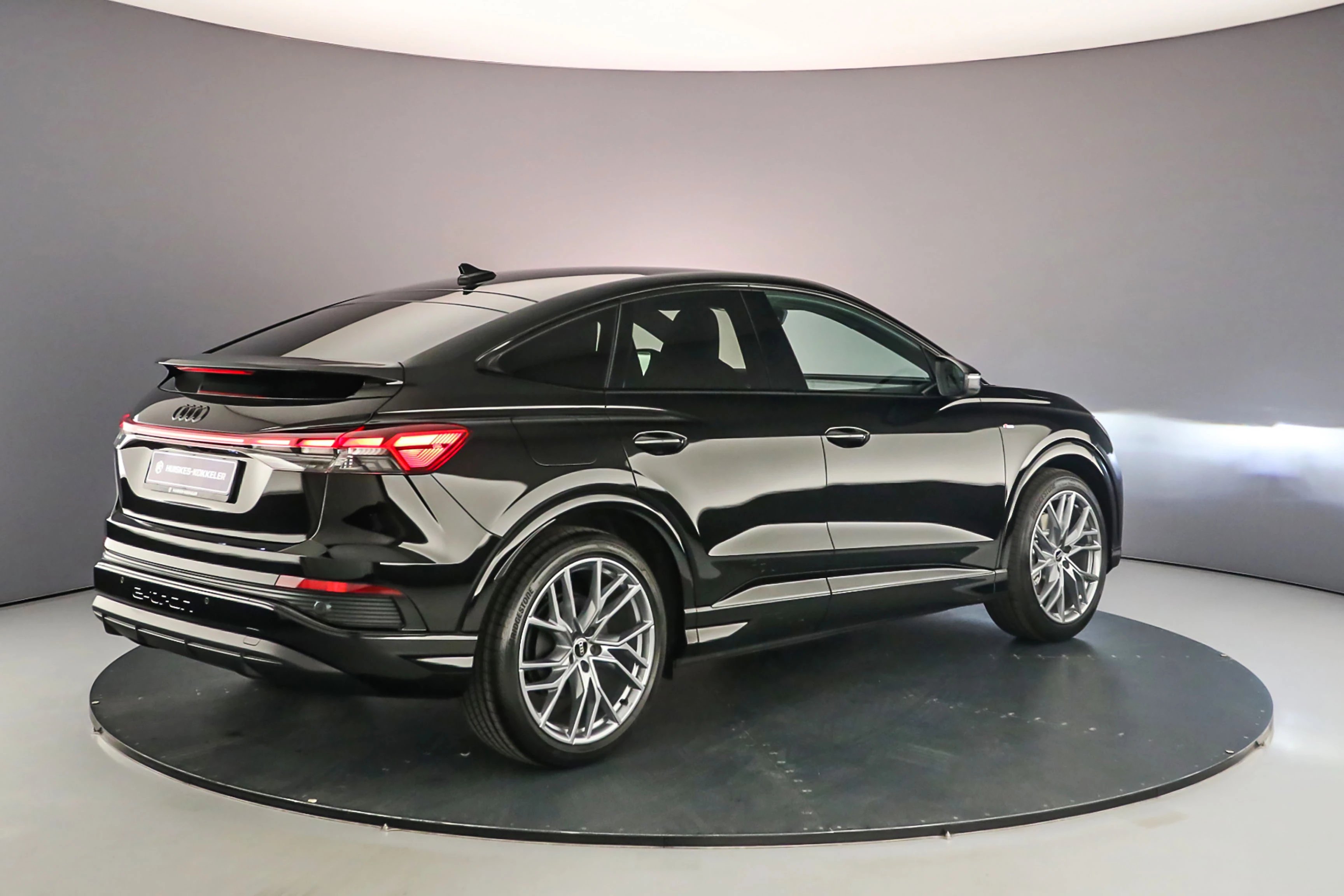 Hoofdafbeelding Audi Q4 e-tron