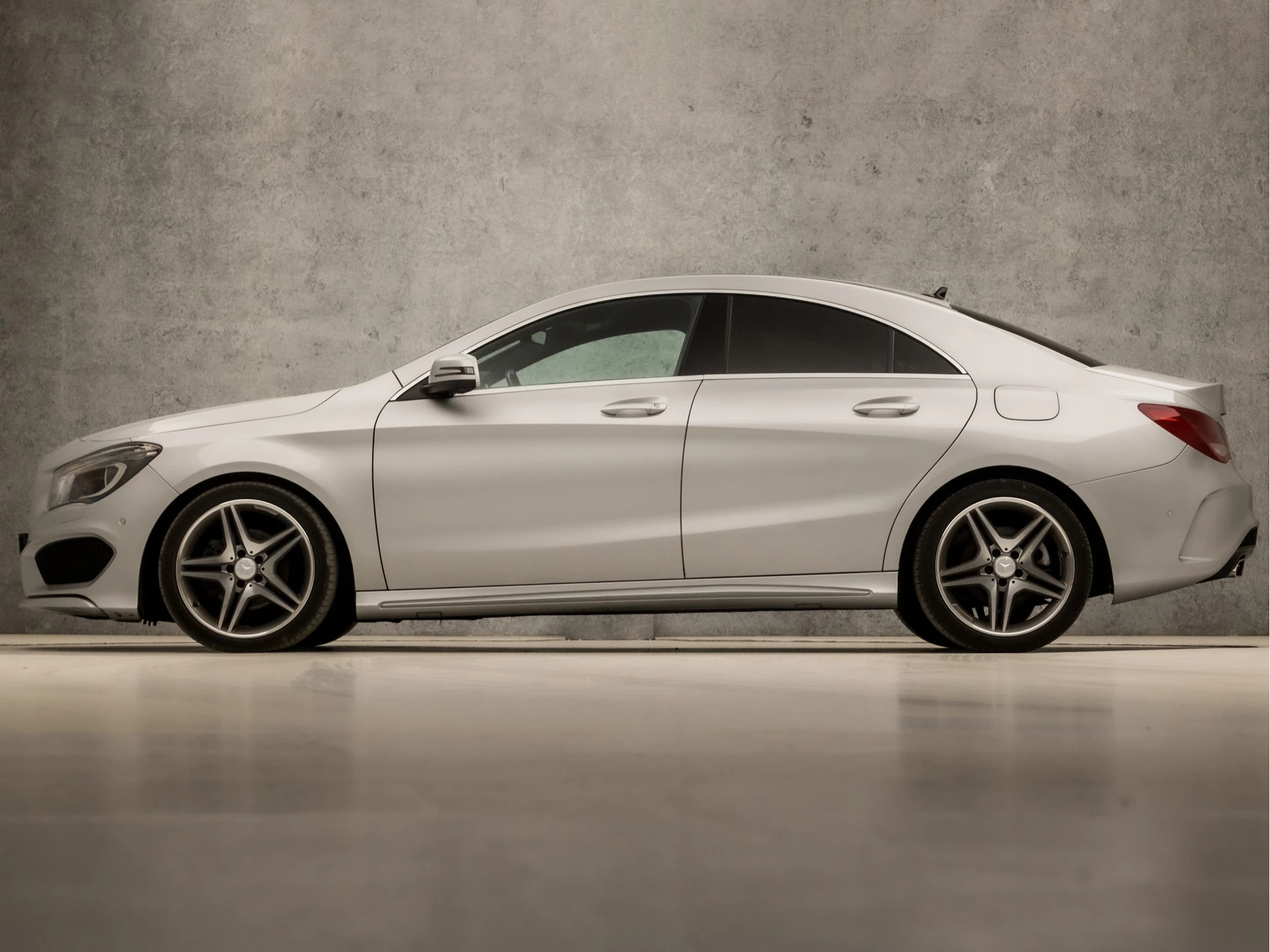 Hoofdafbeelding Mercedes-Benz CLA