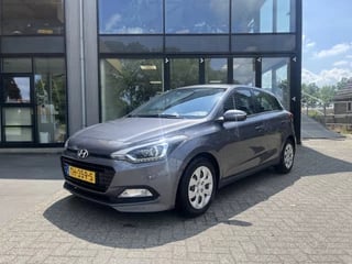 Hoofdafbeelding Hyundai i20