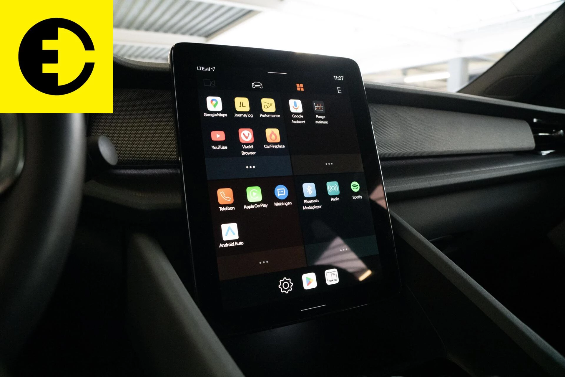 Hoofdafbeelding Polestar 2