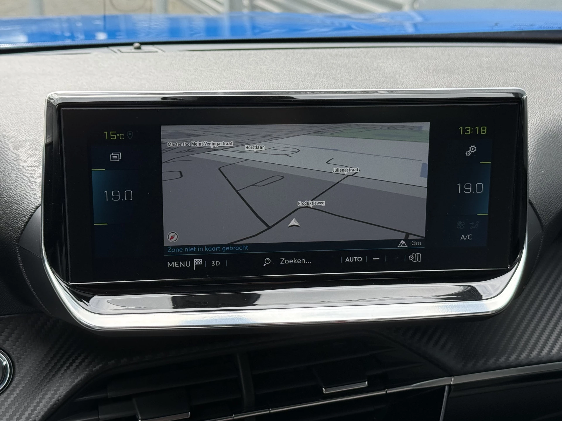 Hoofdafbeelding Peugeot e-2008