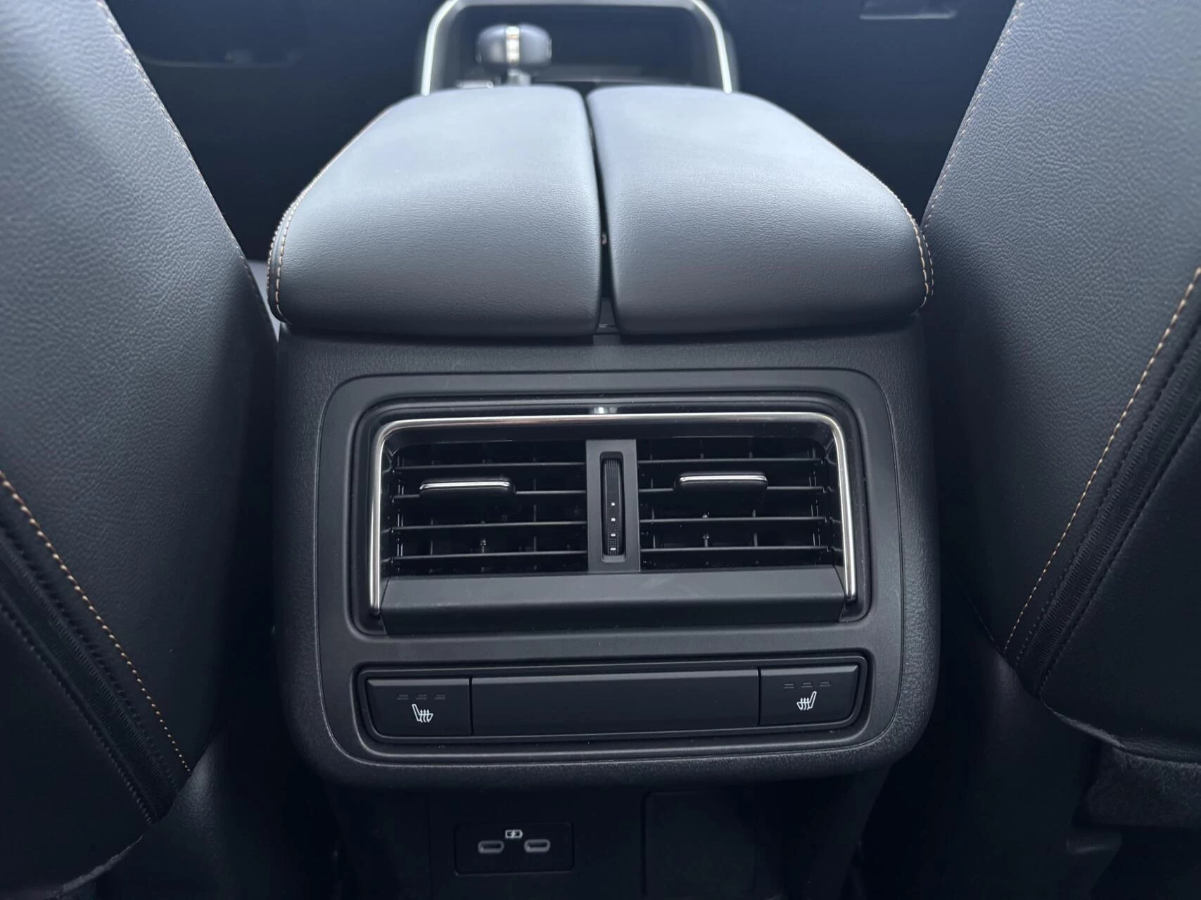 Hoofdafbeelding Mazda CX-60