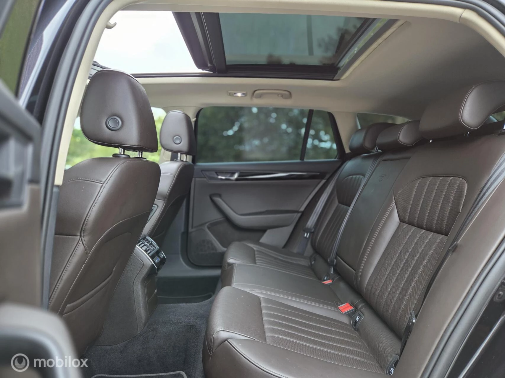 Hoofdafbeelding Škoda Superb