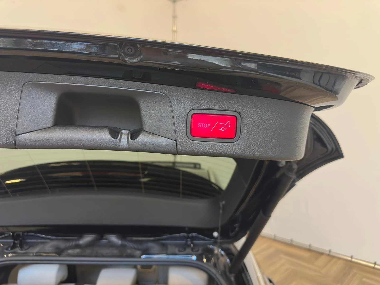 Hoofdafbeelding Mercedes-Benz EQA