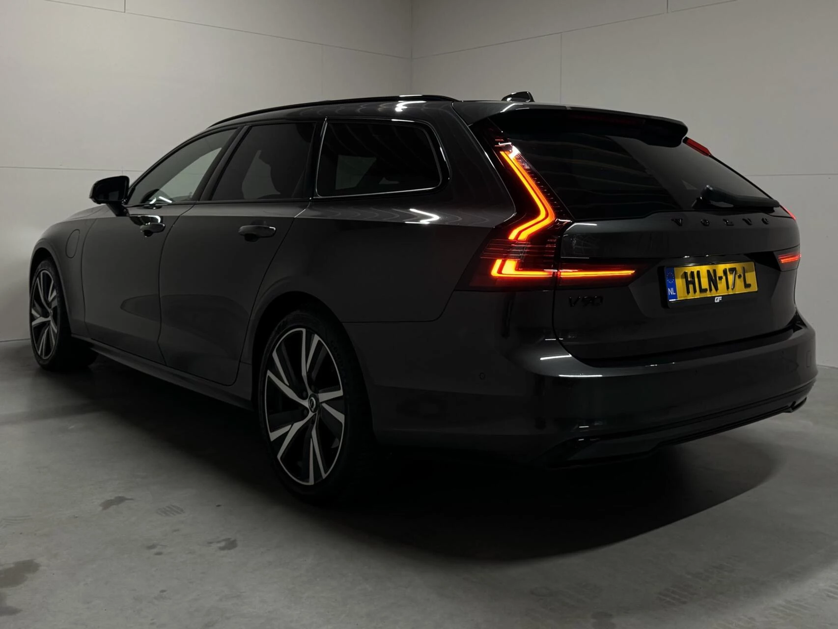Hoofdafbeelding Volvo V90