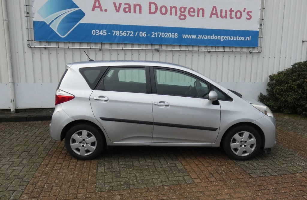Hoofdafbeelding Toyota Verso-S