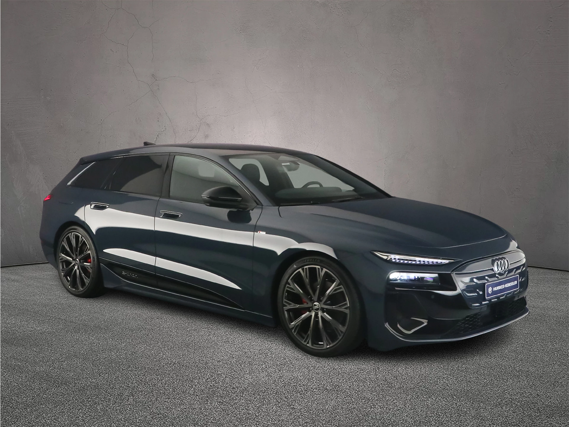 Hoofdafbeelding Audi A6 Avant e-tron