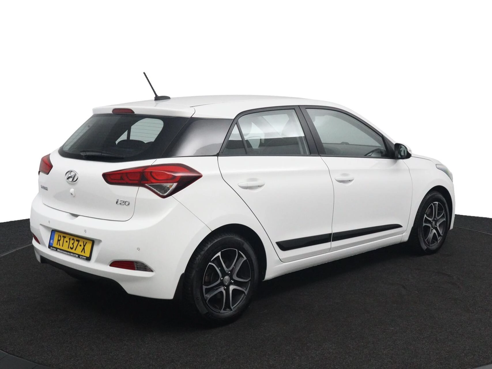 Hoofdafbeelding Hyundai i20