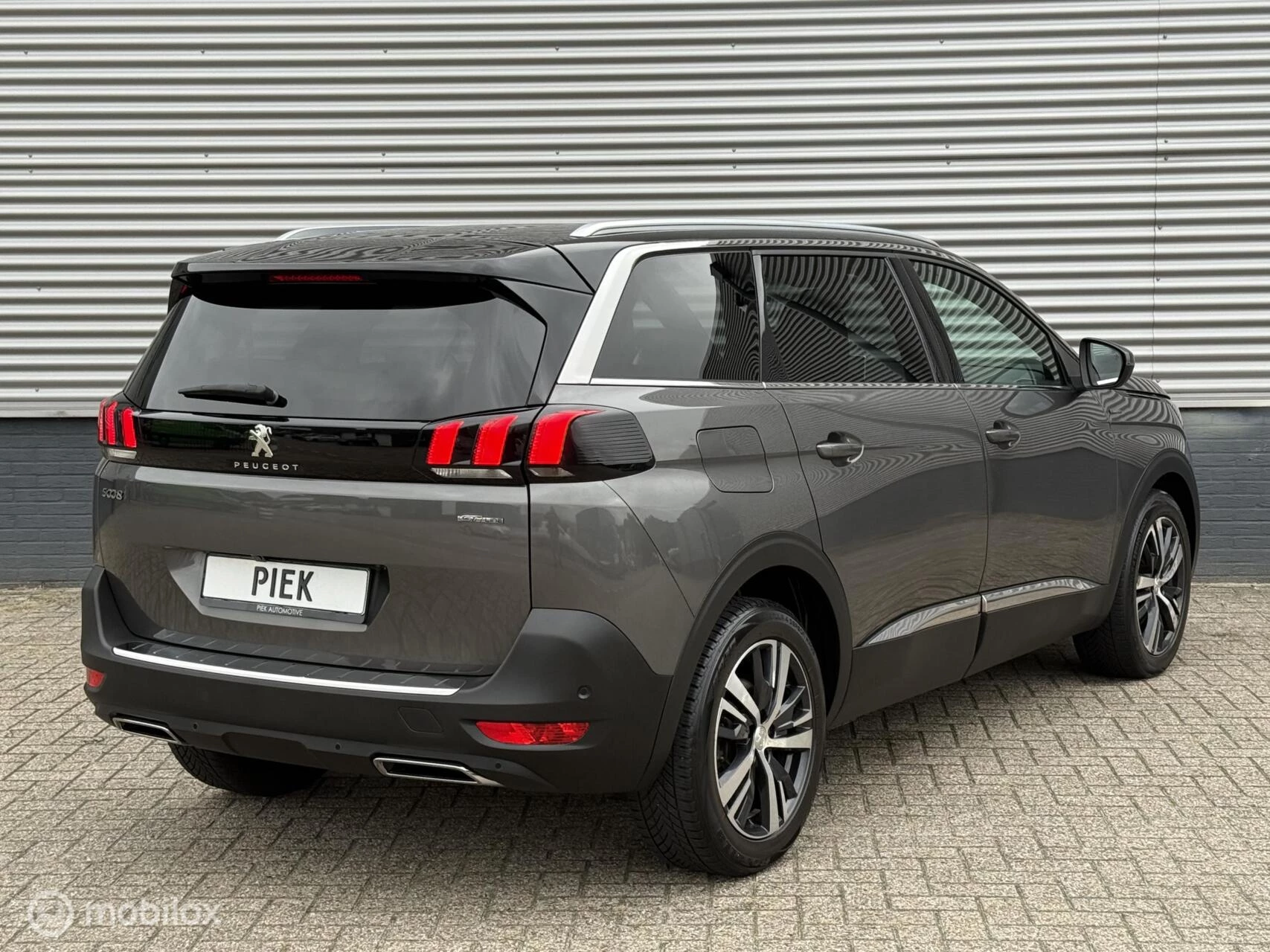Hoofdafbeelding Peugeot 5008